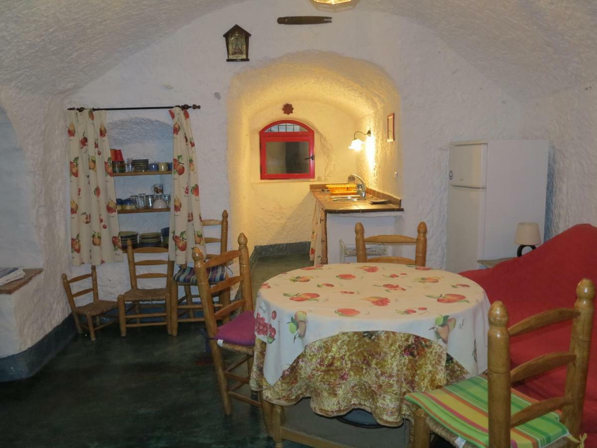 Casa Cueva Lopera Guest House Graena Exterior photo